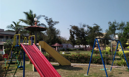 Luxury resorts in ecr for one day family outing